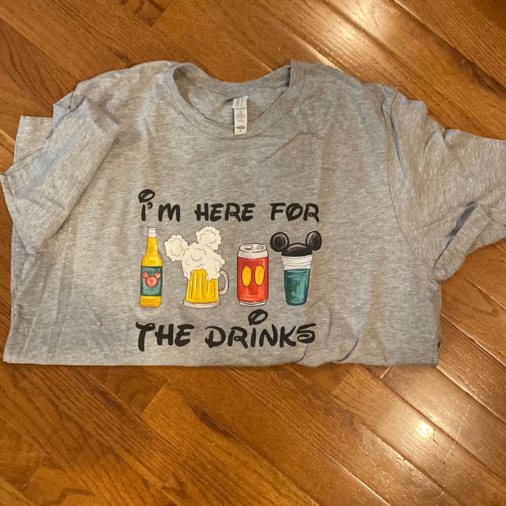 Bella Canvas Light Gray Graphic Tee "I'm Here for the Drinks"